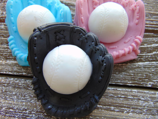 10 Baseball gloves and ball soap favors {sports, fan, birthday}